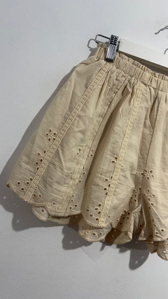 Bermuda Guipur Beige