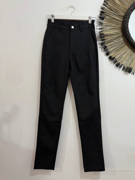 Pantalón Encerado Black