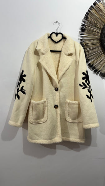 Chaqueta Crudo Flor negra