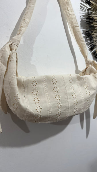 Bolso Bordado Inglés