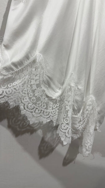 Top Lencero Asimétrico Blonda