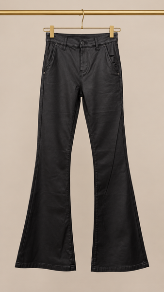 Pantalón Encerado Basic Black