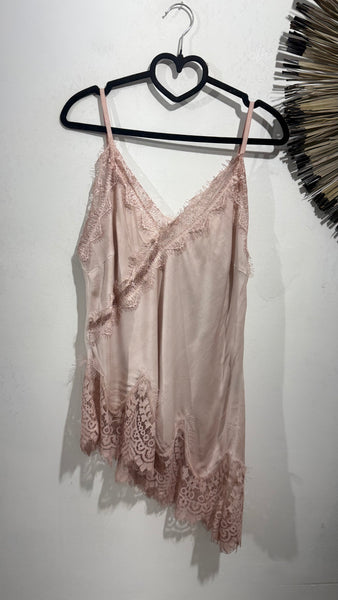 Top Lencero Asimétrico Blonda