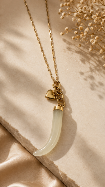 Collar Colmillo LOVE