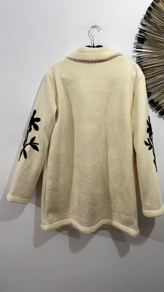 Chaqueta Crudo Flor negra