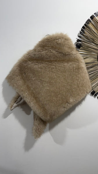 Estola Pelo Cuca Beige