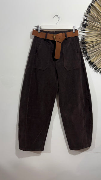 Pantalón MicroPana Belt Chocolate