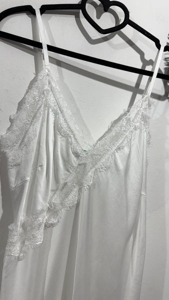 Top Lencero Asimétrico Blonda