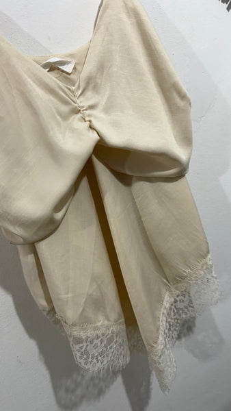 Top Satinado Blonda