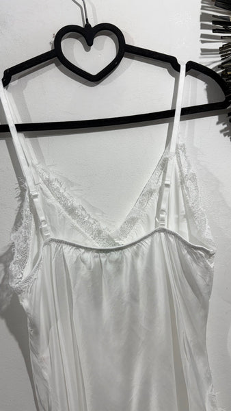 Top Lencero Asimétrico Blonda